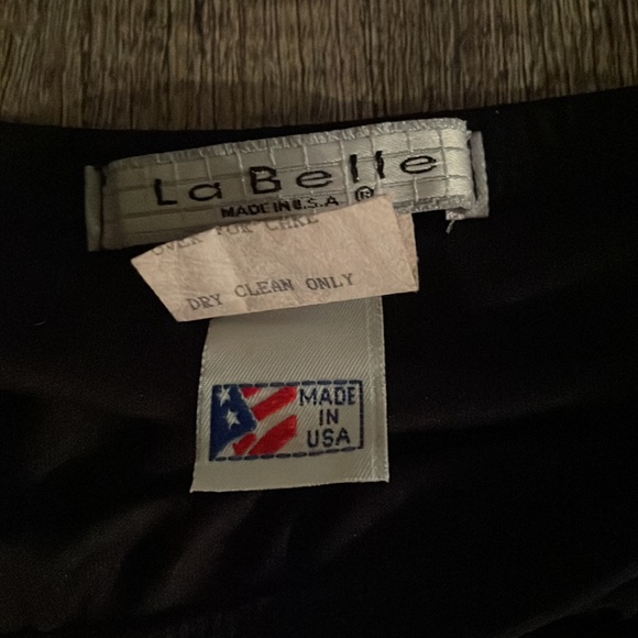 Ann Taylor, black chiffon pleated skirt - Picture 2 of 3